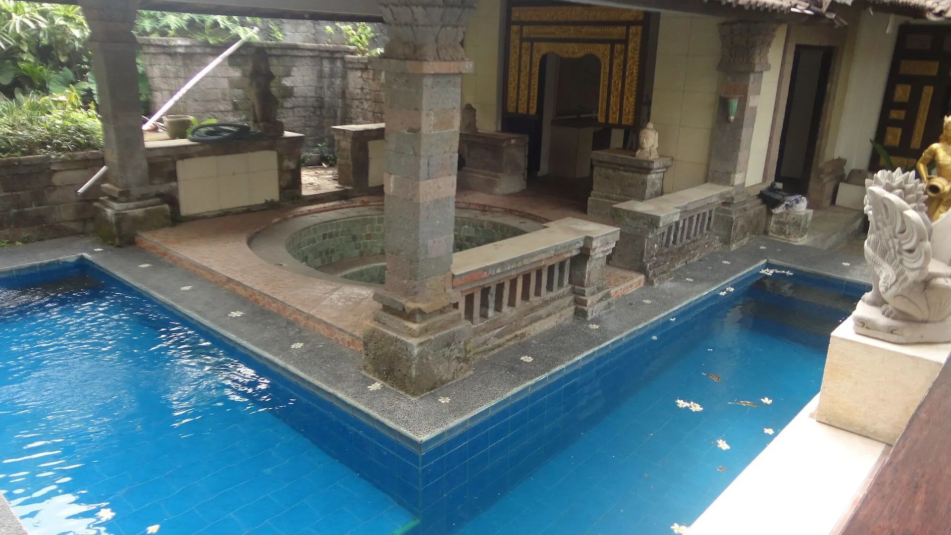 Monkey Forest Bungalow Ubud
